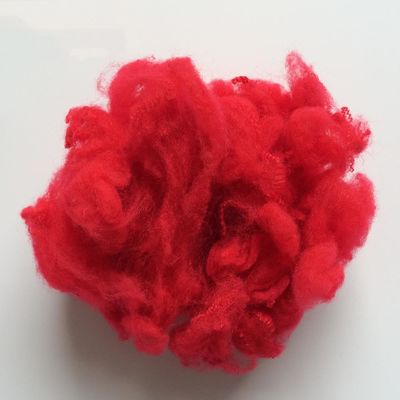 3Dx32MM Verdovende middel verfte Rode Gerecycleerde Polyesterstapelvezel voor Kunstmatig Vals Bont
