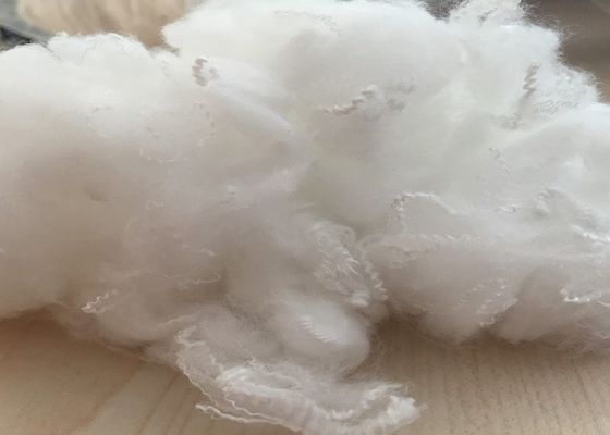 De heldere Ruwe Witte van de de Polyesterstapelvezel van 0.5D Maagdelijke Vezel van Psf voor Naaiende Draad