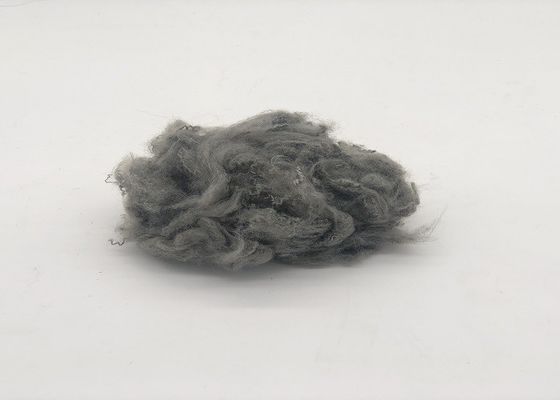 2.5Dtex X 51mm het Verdovend middel Geverfte Gebruik van het Dakheadlining van de Polyester Hoge Elastische Auto