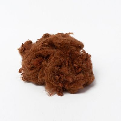 Kameel Gekleurde 1.2D 32mm de Grondstof van het Polyestergaren voor Dekens