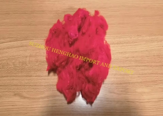 De polyesterstapelvezel voor Tapijt &Needlepunched Niet-geweven enz.
